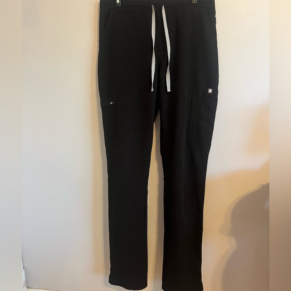 Black figs scrub pants
